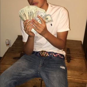 Meet your Posher, Alejandro